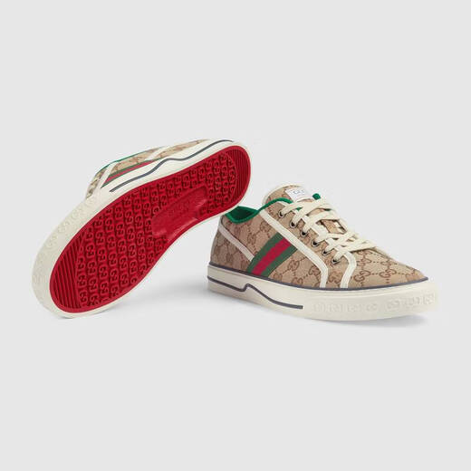 Chaussures féminines Gucci, abeilles de vache féminine, chaussures blanches brodées, sports et chaussures décontractées, chaussures 606111 hvk20 9766 style masculin rouge et vert 35.5