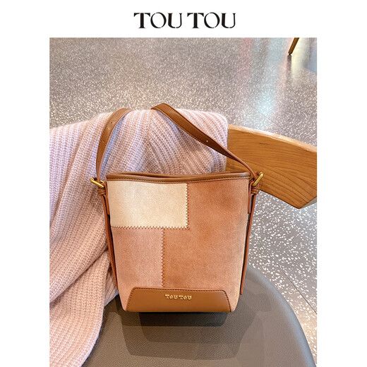 toutou2025新款设计拼接水桶包百搭通勤托特包感斜挎包女 「现货」撒哈拉卡其