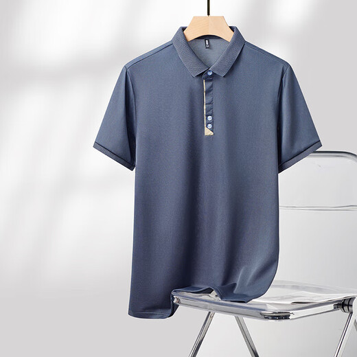 Sept loups nouveaux t-shirts à manches courtes pour hommes d'âge moyen d'âge moyen.