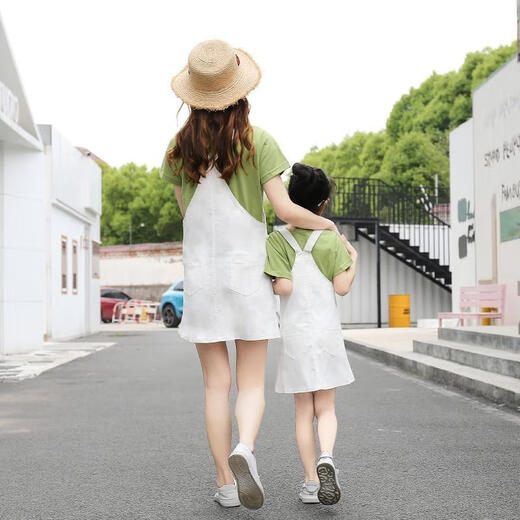 Apocalypse Parent-child outfit Family Three and Four Summer 2025 New Trendy Mother and Child Mother and Daughter Base Shirt T-shirt Fashionable Internet celebrity summer outfit Purple T-shirt [only T-shirt, not suit] 175 Dad L