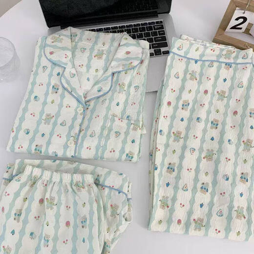 Yonghuan dreiteiliger Pyjamas für Frauen für die Kurzärärmelen-Hose 2025 Neues dünnes und süßes Frauenwolkenbaumwolle können außerhalb von 9913# Cloud-Baumwollbettbettblattstil (Quilt Cover 200*230 cm) getragen werden.