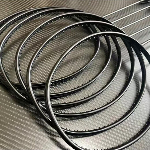 Chiweng Carbon Chinwei Badminton Racket Feeling Badminton Racket Badminton Badminton Racket Xiao Hei Badminton Racket NS9900-65T-24-26 POULEUS