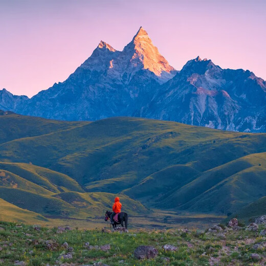 2-4 people cross-country tour in Western Sichuan to Daocheng Aden 6-day tour to Mount Siguniang Danba Xindu Bridge Fish Roe West Daocheng Aden Inkstone Park 6-day and 5-night group tour Travel and Photography Group Cross-country 4-person group (car + accommodation + tickets + dinner + travel photography) September 26th - October 8th Adult