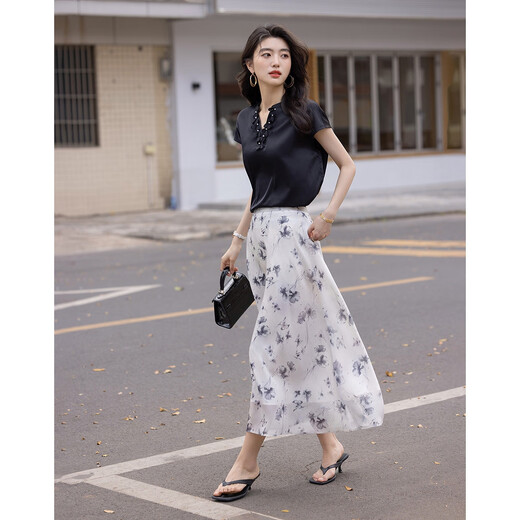 
Demana [Silkly 50D Encrypted Stretch Satin] Summer French Petal Pearl V-neck Shoulder Cover Sleeve Women's Shirt