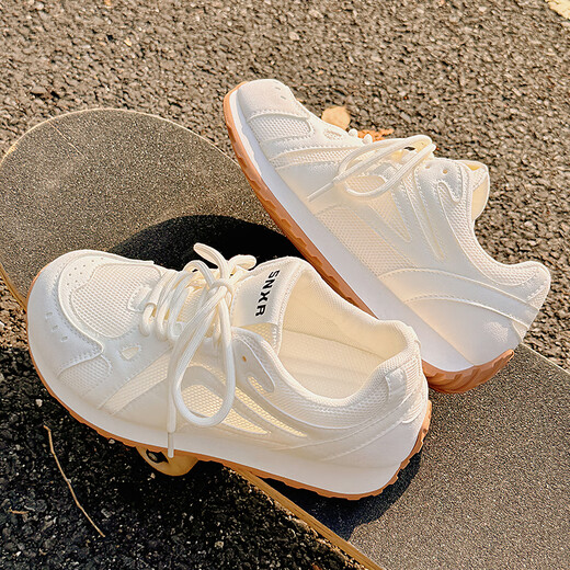 Gu Fansha Dick-Soled-weiße Schuhe für Frauen im Sommer atmungsaktiv und instabile Frauenschuhe Mesh Schuhe mit Rockschuhen Vielseitige Sporttrainingschuhe 9905-3 Beige 35