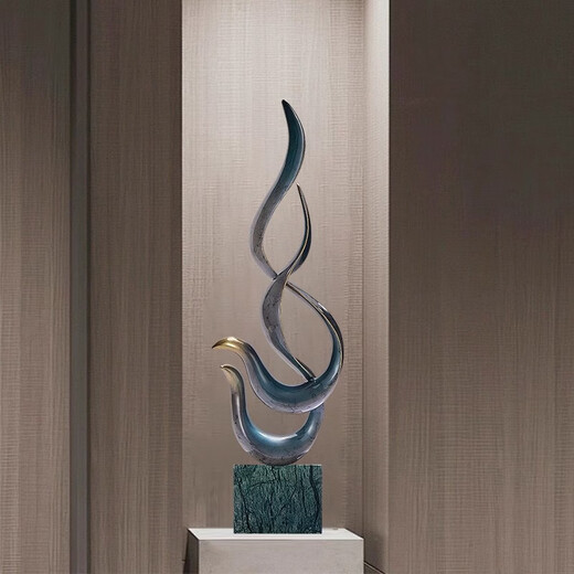 DEZZYS German brand is booming, light luxury art ornaments, entrance hall, office living room, fortune decoration, opening etiquette, high rise. Height is about 52cm.