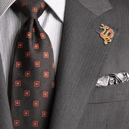 WILLIAM MILTON French light luxury iris brooch men's exquisite collar pin-like corsage gift box Longyao Jinyang_brooch