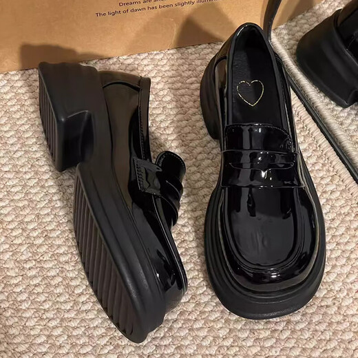 Lugeli Loafers Chaussures en cuir de haute hauteur de style britannique 2025 Nouveau orteil rond Polylem