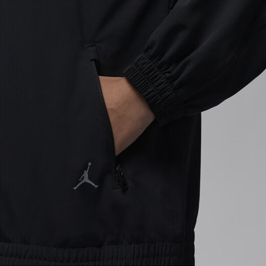 NIKE耐克春季女款夹克时尚简约舒适透气外套户外健身训练立领运动服 FN5144-010/黑 XS