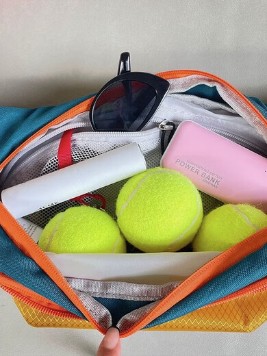 Small Eagle Beak Daylight Waist Bag Crossbody Bag Black