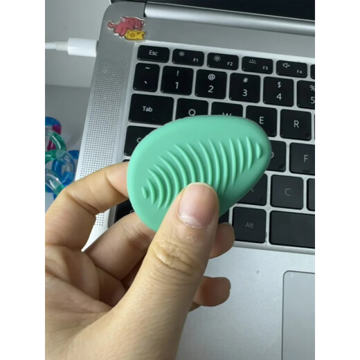 
MPPMCK sensory stone ADHD hyperactivity anxiety relief artifact finger toy silicone touch plate concentration training cold color 6 pieces delivery storage box
