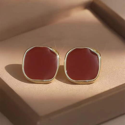 Ruihongxiang 999 sterling silver earrings, red square earrings, female ancora red earrings, light luxury, high-end, temperament, autumn and winter earrings, 999 sterling silver earrings - a pair of red square earrings.