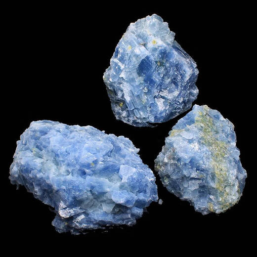 Eine Fantasie von einem Ding und ein Bild von natürlichen blauen Kristallstein -Verzierungen Kristall Erz großer Wolle dekorativen Stein R9721 großer blauer Kristallstein