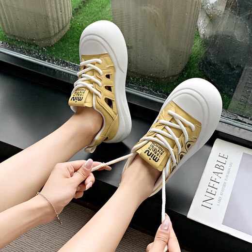 Zapatos para mujeres 2025 Nuevo verano hueco transpirable espesor grueso altura que mejora pequeños zapatos blancos de moda personalizados versátiles zapatos deportivos casuales ygnx-3103 amarillo 37
