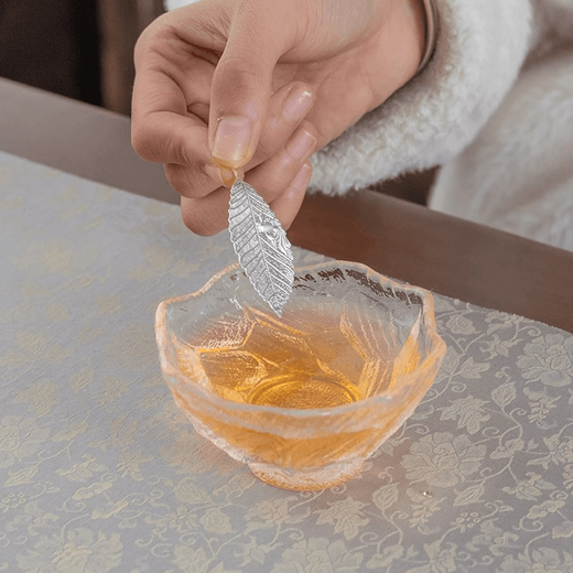 999 pure silver silver leaf jewelry accessories tea pet sterling silver leaf tea making artifact edible grade sterilization 999 pure silver like a fish to get mercury leaf