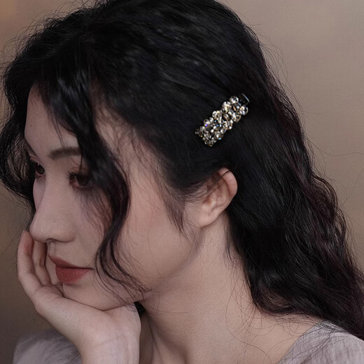 Xiang Wan hair clip 2-piece set broken hair bangs clip full diamond duckbill clip side hair clip hair accessories hair clip headband for women