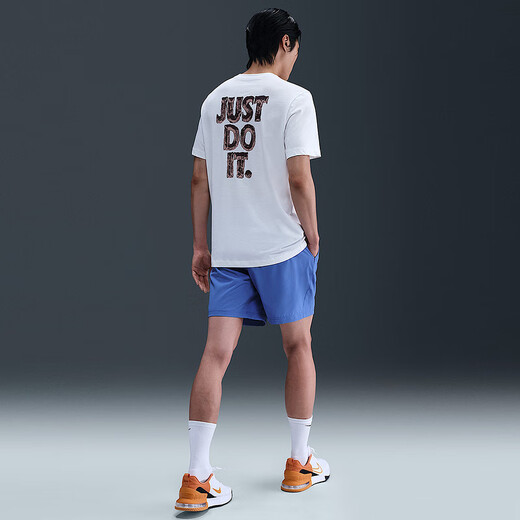 Nike (Nike) 2025 Осенние мужчины Удобные и универсальные виды спорта и повседневные тканые шорты DV9858-411 L