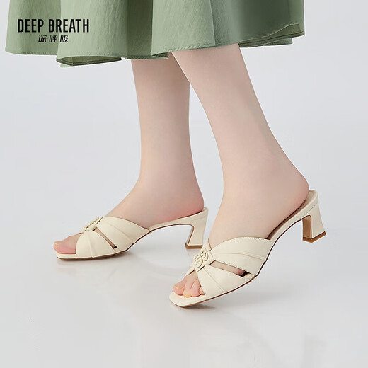 Deep Atem Tief Atem Frauenschuhe Schaffell weiche faltige dicke Absätze Jingshe bequeme High Heel Sandalen Ax14116 Weiß 35