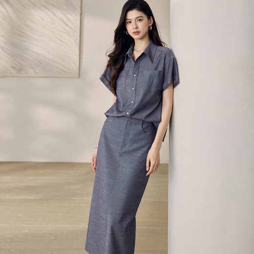 Roeyshouse Luoyi Camisa retro casual Traje 2025 Summer NUEVA FALLA COLOR SOLIDA SET SET DOS PIEZAS 12398 Denim azul XL