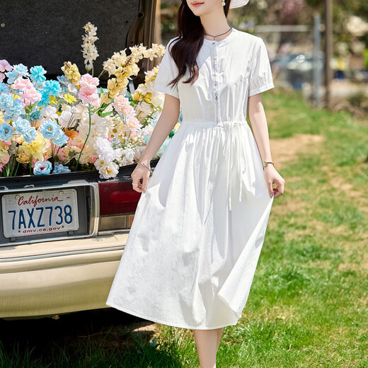 Egeangy Light Luxury Brand Kleid für Frauen 2025 Sommer neues High-End-Design und modische Taille-Hug-Hugging-Rock von White M suggeriert 95-110jin [Jin entspricht 0,5 kg]