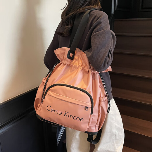 Nouveau sac à dos de niche sac à dos de sac à dos à la mode du sac court de voyage des filles de grande capacité
