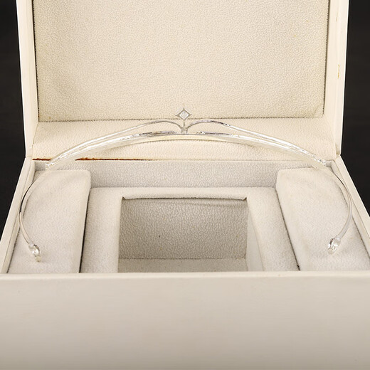 Tong Rubi birthday coming-of-age ceremony 18-year-old crown headdress simple light luxury compact exquisite beauty dress accessories skirt silver crown