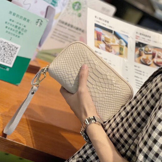 袋鼠真皮钱包女长款时尚手拿包2025新款气质可放手机小包包牛皮手包潮 白色