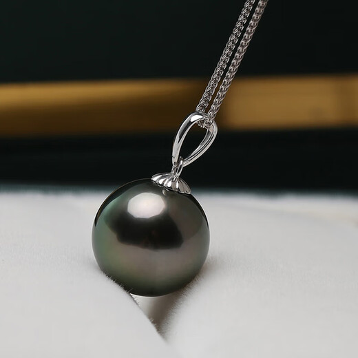 Handi Thickened 18k Gold Trust Chinese Valentine's Day Gift Tahitian Black Pearl Pendant Seawater Pearl Necklace Single for Women Malachite Green + White 18k Gold S Grade/Almost Flawless 11-12mm