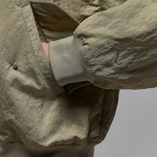 Nike (Nike) 2025 Herbst Frauen gewebte trendige und lässige Sportjacke HJ0545-205 s