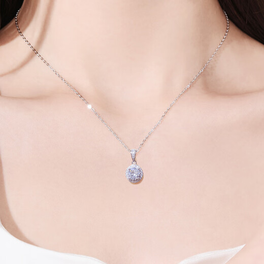 Central Platinum 18K gold necklace micro-set round carat sparkling diamonds and moissanite clavicle chain to express your love for Chinese Valentine's Day as a wedding gift S925-1 carat D color moissanite + silver chain