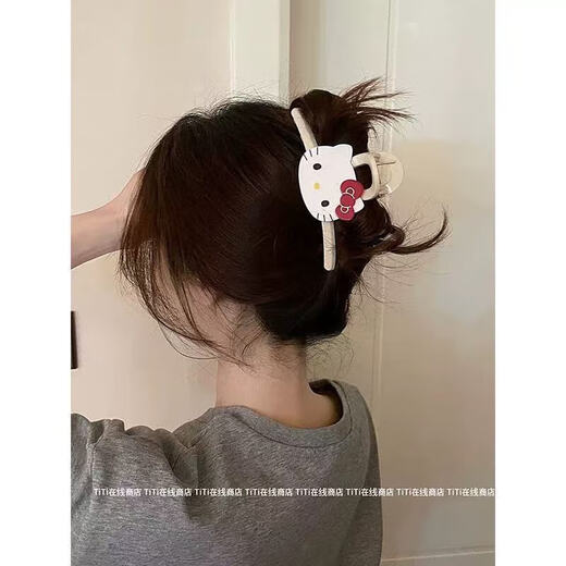 Hellokitty pink scratching clip for women with hair on the back of the head shark clip 2025 new hair volume multi-hair clip headwear pink KT cat scratching clip