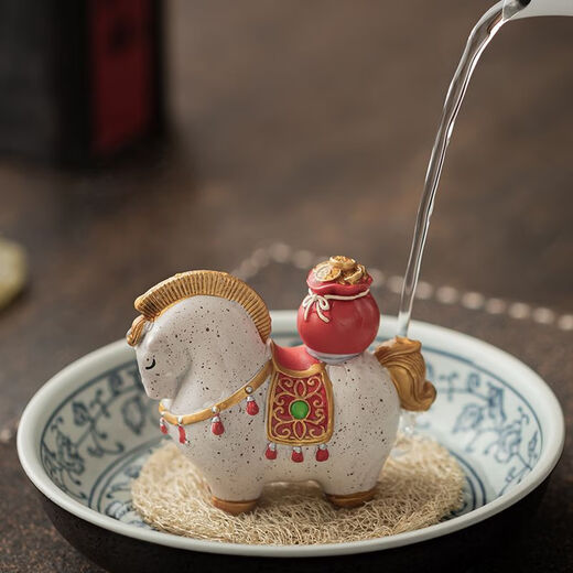 Thousands of color-changing tea pet ornaments, Chinese-style fortune-lubricating Tang horse tea table, tea set, tea tray accessories, exquisite tea pet, instant money-temperature-sensitive color-changing model