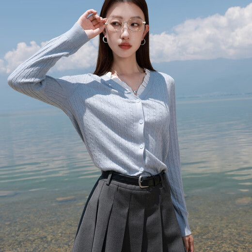 Three-color large size women's clothing 2025 autumn new cable knitted cardigan jacket fake two-piece top for fat girls