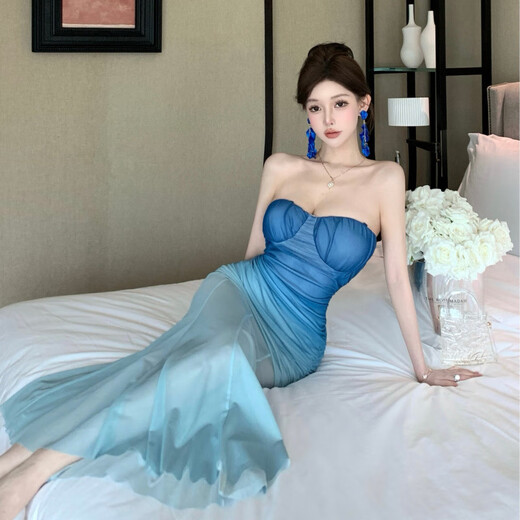 French blue mesh gradient tube top dress in the shimmer for women on seaside vacation, waist-slimming temperament evening dress, fishtail long skirt, gradient tube top dress, blue M