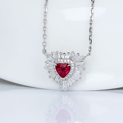 HEEKAIYI Ruby Necklace for Women Pigeon Blood Red 18K Gold Diamond Pendant Chinese Valentine's Day Birthday Gift for Wife and Girlfriend Selected Pigeon Blood Ruby Necklace 41 Points Main Stone/35 Points Diamond