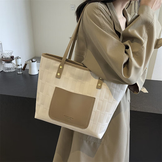Retro exquisite Arbeit Pendlertasche für Damen 2025 Neue grenzüberschreitende Mode große Kapazität Student One-Shoulder 6627 Beige-White gepaart mit Khaki