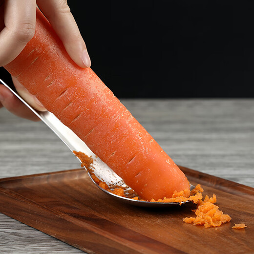 Suican stainless steel ginger and garlic grinding spoon for grinding garlic manually grinding ginger paste and ginger paste spoon ginger juicer press juice grinder large stainless steel grinding spoon 1 piece 403