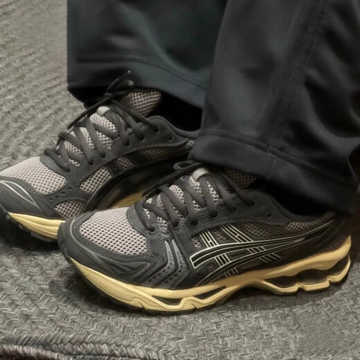 亚瑟士（asics）kayano14 春夏银色低帮休闲跑步鞋男鞋复古运动鞋 1203A537-250【银灰色】 41.5