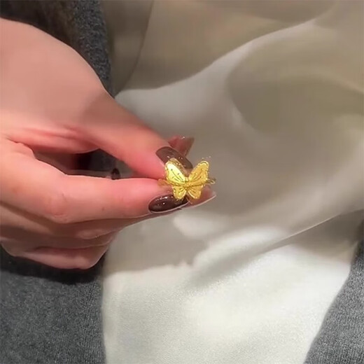 QMXD glittering butterfly ring for women, light luxury imitation sand gold, long-lasting index finger ring, niche design, personalized tail ring, butterfly ring, free exquisite gift box