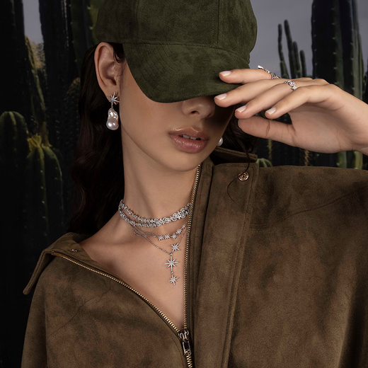 APM Monaco Yang Zi's same style six-pointed star necklace women's design clavicle chain gift girlfriend sweater chain