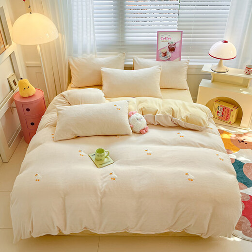 MUJI milk velvet four-piece winter thickened towel embroidered flannel set bedding double sheet pillowcase quilt cover 200*230cm