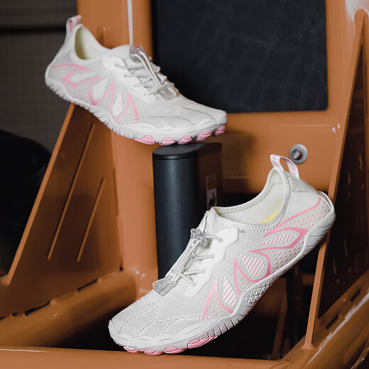 River tracing shoes, summer men's and women's snorkeling shoes, yoga beach non-slip speed interference water shoes, adult outdoor Shuoxi shoes L8201 Moonlight 42