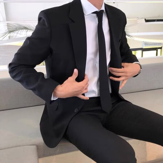 Playboy Spring and Autumn Korean style casual suit jacket men's black loose student formal business suit suit men's trend black suit + white shirt + trousers free tie XL recommended 115-135 Jin Jin equals 0.5 kg