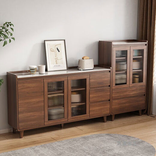 Pupan Gabinete lateral de madera sólida Gabinete de almacenamiento de color nogal Combinación de la sala de estar del gabinete de almacenamiento simple integrado Té de almacenamiento simple Madera 14065 Longitud total 205 Instalación del paquete