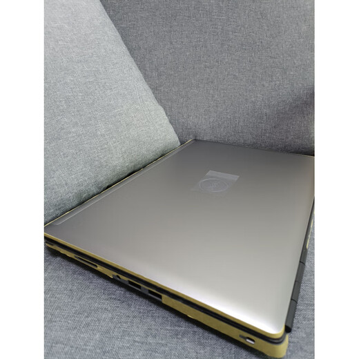 Dell (dell)/dell 7560 precision7550 7760 7670 7770 7680 Mobile Workstation 7560_Configuration Two_I9_11950H_A4000_ 1TB_32G