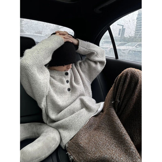 Yiran's knitted sweater for men in autumn and winter new style American lazy style retro Henry collar cleanfit high-end sweater for men gray XL recommended 115-140Jin Jin equals 0.5 kg