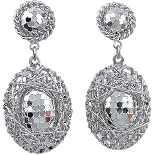 Laofu gold and platinum wire-wrapped fish scale pigeon egg earrings, about 7.88g