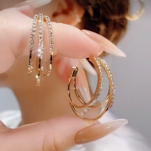 DAVA Outlet Price 18K Gold Three Lives Three Worlds Diamond Earrings High-end Earrings Earrings Earrings Earrings Earrings for Women 251 Three Lives Three Worlds Diamond Earrings