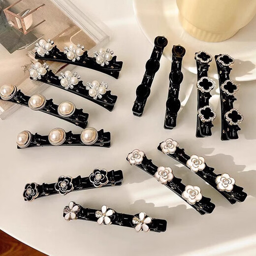 2025 Internet celebrity new pearl and rhinestone lazy hair braiding artifact, stylish broken hair hairpin, bangs clip, side hairpin, shiny four-leaf clover, 1 word clip