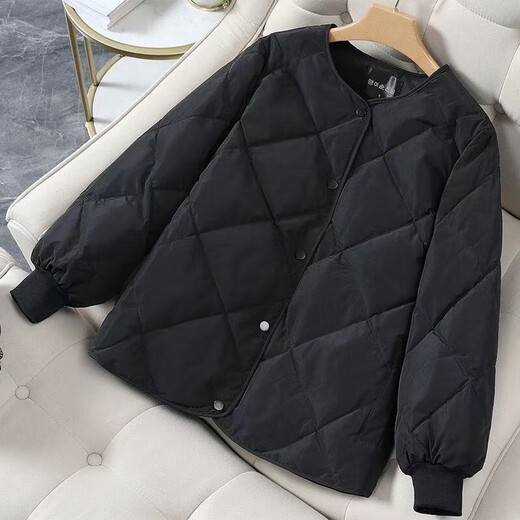 Xiaoxiangfeng Women's Collarless Diamond Plaid Small Person Lightweight Warm Short Winter Down Down Jacket Black Lightweight Warm 2XL 130-145Jin Jin is equal to 0.5kg